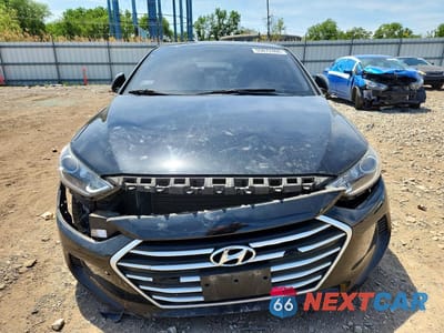 Piąte zdjęcie samochodu w środku: 2017 HYUNDAI ELANTRA SE VIN:5NPD84LF6HH079657 - miniatura