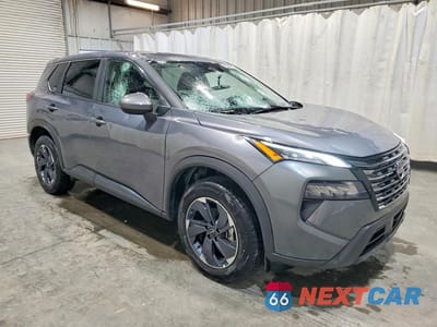 Czwarte zdjęcie samochodu z boku: 2025 NISSAN ROGUE SV VIN:5N1BT3BA4SC812146 - miniatura