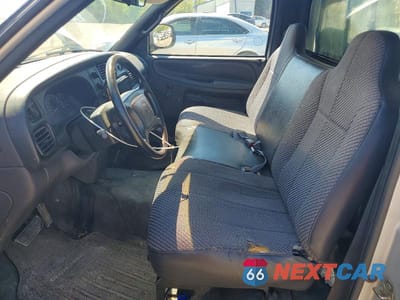 Zdjęcie 7 z 12 samochodu: 2000 DODGE RAM 1500 VIN:1B7HC16X61S216803 - miniatura
