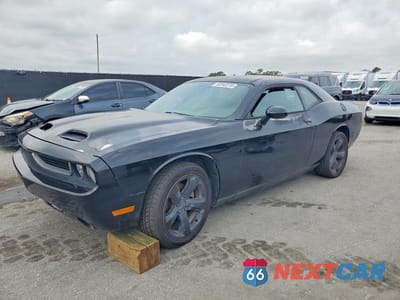 2013 DODGE CHALLENGER R 2C3CDYBT4DH674987 - główne zdjęcie licytacji z USA - miniatura