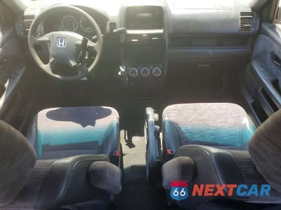 Zdjęcie 8 z 13 samochodu: 2003 HONDA CR-V LX VIN:JHLRD68413C000679 - miniatura