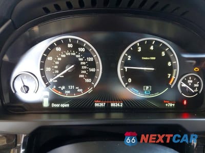 Zdjęcie 9 z 12 samochodu: 2018 BMW X5 XDR40E VIN:5UXKT0C53J0W01376 - miniatura