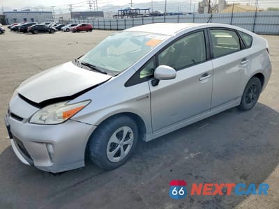 2015 TOYOTA PRIUS TWO JTDKN3DUXF0479559 - główne zdjęcie licytacji z USA - miniatura