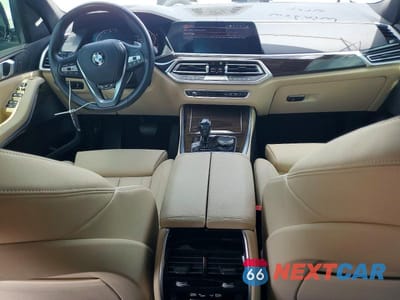 Zdjęcie 8 z 12 samochodu: 2019 BMW X5 XDRIVE40I VIN:5UXCR6C59KLL60798 - miniatura