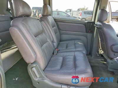 Zdjęcie 11 z 13 samochodu: 2002 HONDA ODYSSEY EX VIN:2HKRL186X2H511962 - miniatura