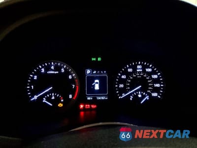 Zdjęcie 9 z 13 samochodu: 2017 HYUNDAI TUCSON SE VIN:KM8J33A47HU376323 - miniatura