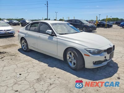 Czwarte zdjęcie samochodu z boku: 2013 BMW 320 I XDRIVE VIN:WBA3C3C55DF980855 - miniatura