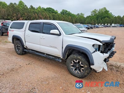 Czwarte zdjęcie samochodu z boku: 2019 TOYOTA TACOMA TRD OFF-ROAD VIN:3TMCZ5AN7KM216440 - miniatura