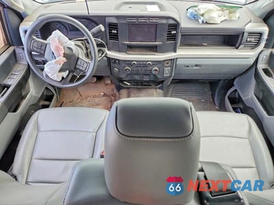 Zdjęcie 8 z 12 samochodu: 2023 FORD F250 SUPER DUTY VIN:1FT7X2AA0PED46544 - miniatura