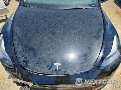 Zdjęcie 11 z 12 samochodu: 2022 TESLA MODEL Y VIN:7SAYGDEE6NF428581 - miniatura