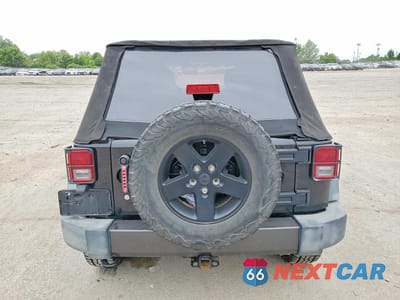 Zdjęcie 6 z 13 samochodu: 2017 JEEP WRANGLER UNLIMITED SPORT VIN:1C4BJWDG2HL664973 - miniatura