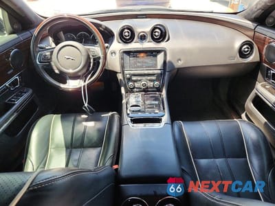 Zdjęcie 8 z 12 samochodu: 2015 JAGUAR XJL PORTFOLIO VIN:SAJWA2GZXF8V89383 - miniatura