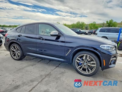 Czwarte zdjęcie samochodu z boku: 2020 BMW X4 XDRIVEM40I VIN:5UX2V5C05L9D65049 - miniatura