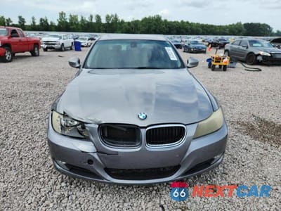 Piąte zdjęcie samochodu w środku: 2011 BMW 328 I VIN:WBAPH7C57BE681350 - miniatura