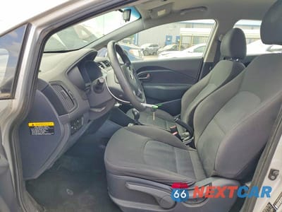 Zdjęcie 7 z 12 samochodu: 2015 KIA RIO LX VIN:KNADM4A35F6457511 - miniatura