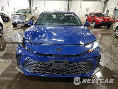 Piąte zdjęcie samochodu w środku: 2025 TOYOTA CAMRY SE VIN:4T1DBADK7SU032867 - miniatura