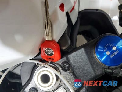 Zdjęcie 8 z 9 samochodu: 2024 HONDA CBR600 RR VIN:JH2PC40J9RK100631 - miniatura