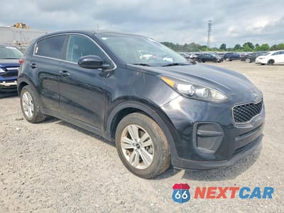 Czwarte zdjęcie samochodu z boku: 2017 KIA SPORTAGE LX VIN:KNDPM3AC0H7206032 - miniatura