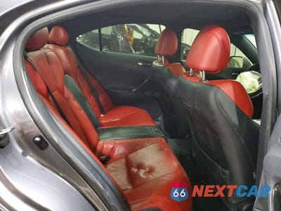 Zdjęcie 10 z 13 samochodu: 2012 LEXUS IS F VIN:JTHBP5C21C5010489 - miniatura