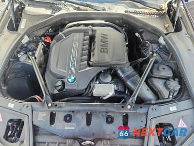 Zdjęcie 11 z 12 samochodu: 2013 BMW 535 XI VIN:WBAFU7C56DDU72715 - miniatura