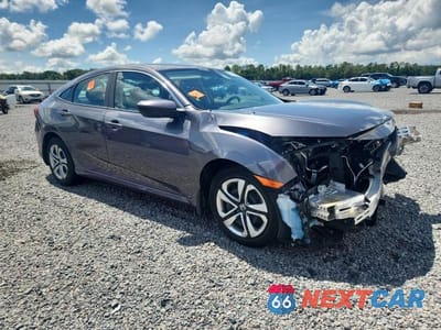 Czwarte zdjęcie samochodu z boku: 2018 HONDA CIVIC LX VIN:2HGFC2F59JH584381 - miniatura