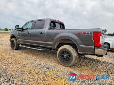 Drugie zdjęcie samochodu z przodu: 2017 FORD F250 SUPER DUTY VIN:1FT7W2BTXHEC44561 - miniatura