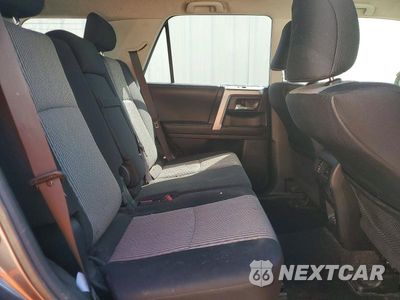 Zdjęcie 11 z 13 samochodu: 2020 TOYOTA 4RUNNER VIN:JTEBU5JR3L5802343 - miniatura