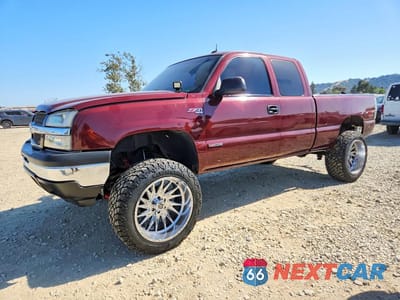 2003 CHEVROLET SILVERADO K1500 1GCEK19T23E180267 - główne zdjęcie licytacji z USA - miniatura