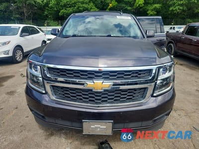 Piąte zdjęcie samochodu w środku: 2016 CHEVROLET SUBURBAN C1500 LT VIN:1GNSCHKC7GR479066 - miniatura