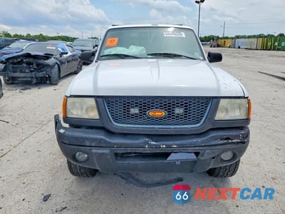 Piąte zdjęcie samochodu w środku: 2002 FORD RANGER SUPER CAB VIN:1FTZR45E42PB69862 - miniatura