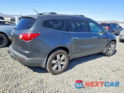 Trzecie zdjęcie samochodu z tyłu: 2009 CHEVROLET TRAVERSE LT VIN:1GNER23DX9S132679 - miniatura