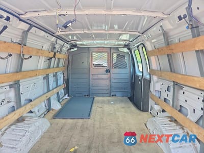 Zdjęcie 10 z 13 samochodu: 2013 FORD ECONOLINE E250 VAN VIN:1FTNE2EW2DDA11712 - miniatura