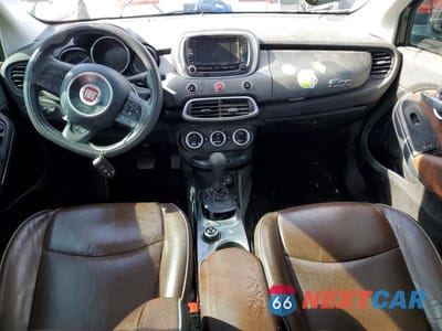 Zdjęcie 8 z 13 samochodu: 2016 FIAT 500X 4D 4WD VIN:ZFBCFYETXGP384824 - miniatura