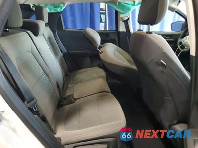 Zdjęcie 11 z 13 samochodu: 2022 FORD ESCAPE SE VIN:1FMCU9G60NUA60887 - miniatura