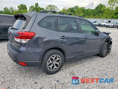 Trzecie zdjęcie samochodu z tyłu: 2020 SUBARU FORESTER PREMIUM VIN:JF2SKAJC6LH545354 - miniatura