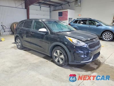 Czwarte zdjęcie samochodu z boku: 2018 KIA NIRO FE VIN:KNDCB3LC1J5118612 - miniatura