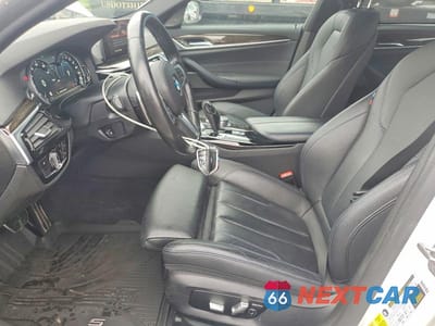 Zdjęcie 7 z 12 samochodu: 2019 BMW 530XE VIN:WBAJB1C55KB376242 - miniatura