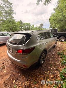 Czwarte zdjęcie samochodu z boku: 2017 HYUNDAI SANTA FE SE ULTIMATE VIN:KM8SR4HF2HU185683 - miniatura