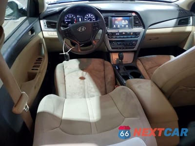 Zdjęcie 8 z 12 samochodu: 2016 HYUNDAI SONATA SE VIN:5NPE24AF7GH294486 - miniatura