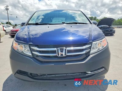 Piąte zdjęcie samochodu w środku: 2017 HONDA ODYSSEY LX VIN:5FNRL5H20HB020828 - miniatura