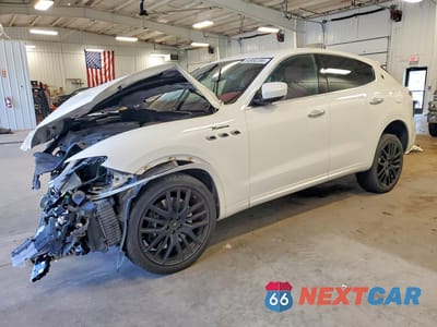 2022 MASERATI LEVANTE MODENA ZN661YUM6NX402749 - główne zdjęcie licytacji z USA - miniatura