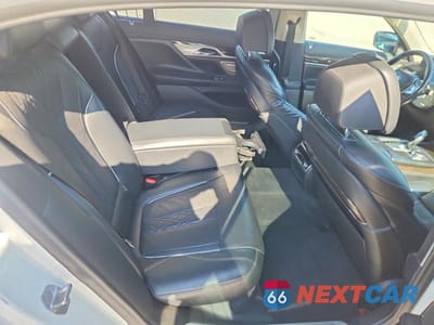 Zdjęcie 10 z 12 samochodu: 2020 BMW 740 I VIN:WBA7T2C07LCE43469 - miniatura