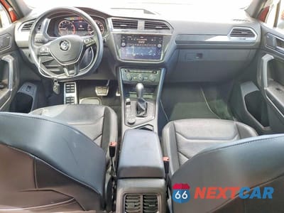 Zdjęcie 8 z 13 samochodu: 2018 VOLKSWAGEN TIGUAN SEL PREMIUM VIN:3VV4B7AX4JM192930 - miniatura