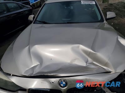 Zdjęcie 11 z 12 samochodu: 2015 BMW 320 I XDRIVE VIN:WBA3C3G56FNS74092 - miniatura