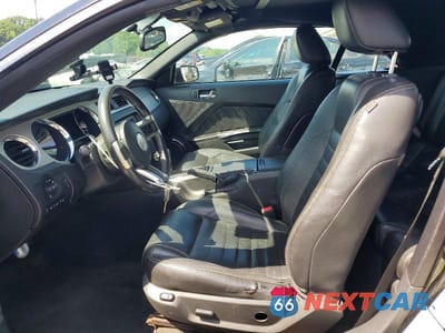 Zdjęcie 7 z 13 samochodu: 2012 FORD MUSTANG VIN:1ZVBP8EM7C5209545 - miniatura