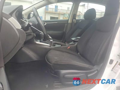 Zdjęcie 7 z 12 samochodu: 2019 NISSAN SENTRA SV VIN:3N1AB7AP6KY284829 - miniatura