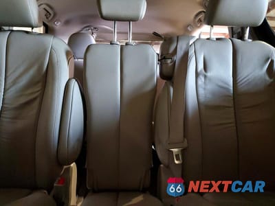 Zdjęcie 10 z 13 samochodu: 2011 TOYOTA SIENNA XLE 8-PASSENGER VIN:5TDYK3DC5BS043512 - miniatura