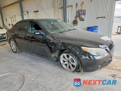 Czwarte zdjęcie samochodu z boku: 2005 BMW 545 I VIN:WBANB33535CN63314 - miniatura