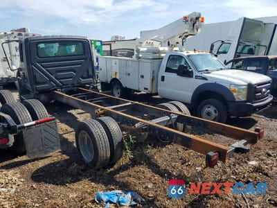 Drugie zdjęcie samochodu z przodu: 2005 INTERNATIONAL 4300 TRUCK CAB AND CHASSIS VIN:1HTMNAAM35H698819 - miniatura