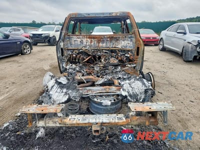 Zdjęcie 6 z 11 samochodu: 2026 TOYOTA TUNDRA SR5 VIN:5TFLA5AB5TX051125 - miniatura